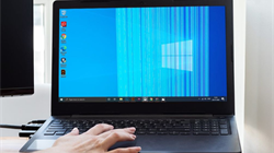 Màn hình máy tính bị sọc thay ở đâu tphcm