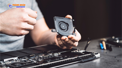 Tản Nhiệt Laptop: Những Giải Pháp Nào Hiệu Quả?
